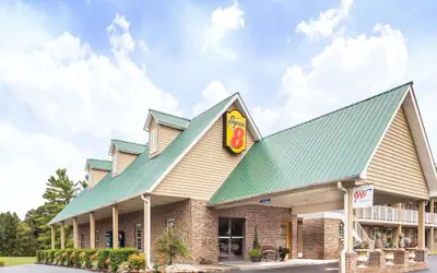 Super 8 by Wyndham Kingston