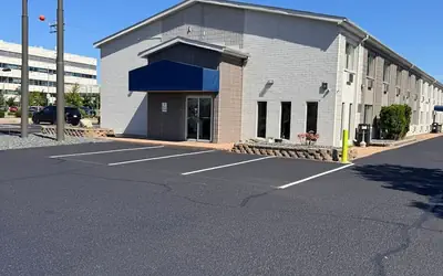 Motel 6 Eau Claire, WI