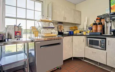 Travelodge by Wyndham Red Wing