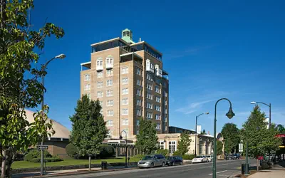Park Place Hotel