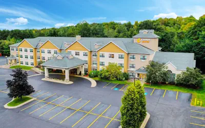 Comfort Suites Marquette