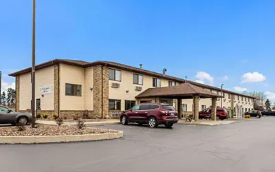 Quality Inn Sheboygan North I-43