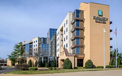 Embassy Suites by Hilton St. Louis Airport