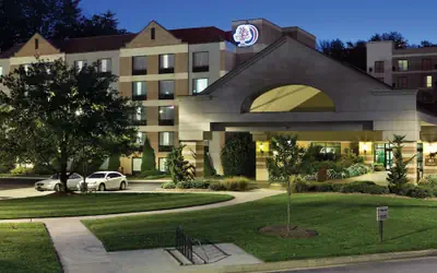 DoubleTree by Hilton Asheville - Biltmore