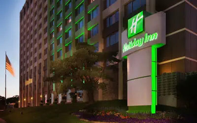 Holiday Inn Downtown - Mercy Area by IHG