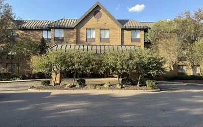 Wingate by Wyndham Utica