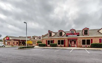 Econo Lodge Inn & Suites Enterprise