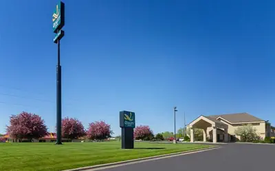 Quality Inn Fairmont