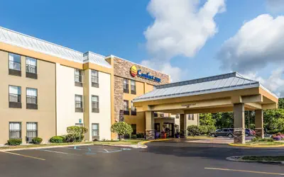 Comfort Inn Wings Stadium