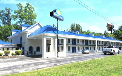 Days Inn by Wyndham Harriman