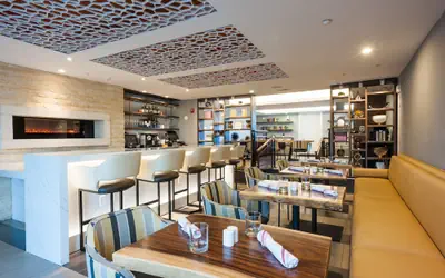 Hotel Indigo Napa Valley by IHG