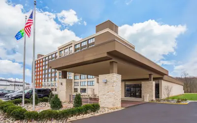 Holiday Inn Express & Suites Ft. Washington - Philadelphia by IHG