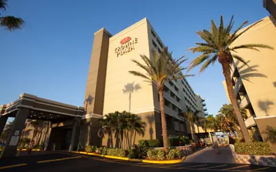 Crowne Plaza Melbourne - Oceanfront by IHG