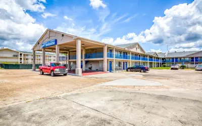 OYO Hotel Baton Rouge East I-12 Louisiana