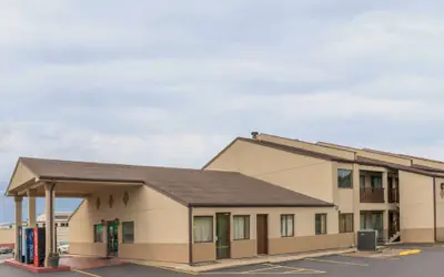 Days Inn by Wyndham Hannibal