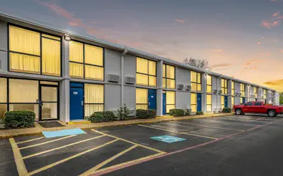 Motel 6 Henderson, TX