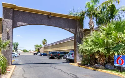 Motel 6 Glendale, AZ