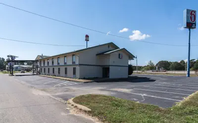 Motel 6 Arkadelphia, AR