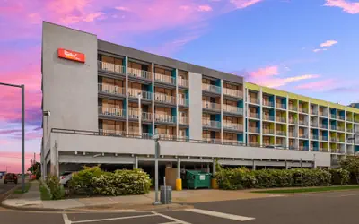 Red Roof PLUS+ & Suites Virginia Beach – Seaside
