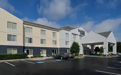 Fairfield Inn by Marriott Arrowood