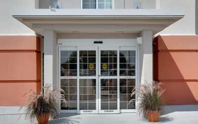 Candlewood Suites Salina by IHG