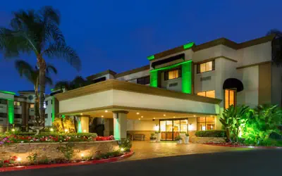Holiday Inn Santa Ana Orange County Airport by IHG
