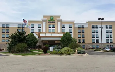 Holiday Inn Express Janesville - I-90 & US Hwy 14 by IHG