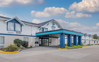 Clarion Pointe Jasper