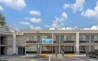 Rodeway Inn Orange Park - Jacksonville near Naval Air Station