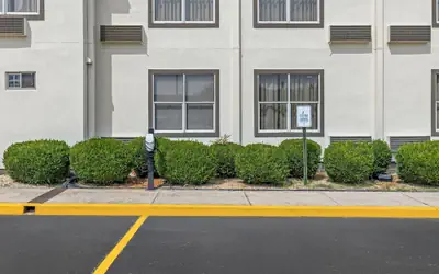 Super 8 by Wyndham Athens