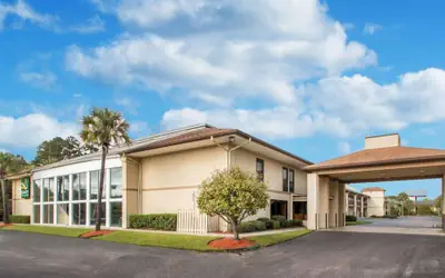 Quality Inn & Suites Ridgeland