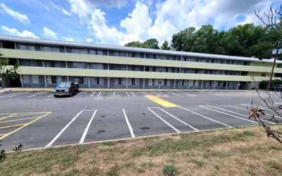 Days Inn by Wyndham Alexandria South