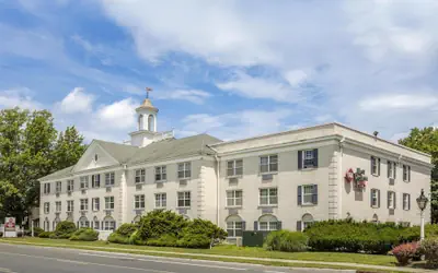 Best Western PLUS Morristown Inn-Florham Park
