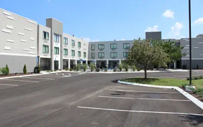 Best Western Plus Bowling Green