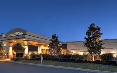 Eden Resort and Suites, BW Premier Collection