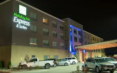 Holiday Inn Express & Suites Dayton Southwest by IHG