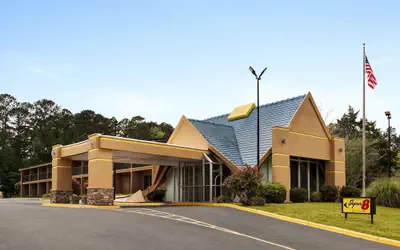Super 8 by Wyndham Macon GA