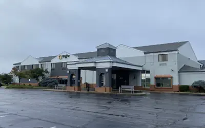 Quality Inn Perrysburg - Toledo South