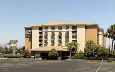Embassy Suites by Hilton Anaheim North