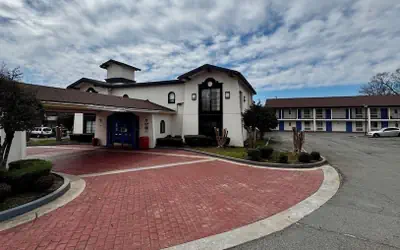 Budget Host Inn- Medical Center