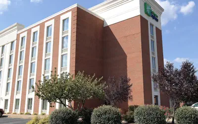 Holiday Inn Express Fredericksburg Southpoint by IHG