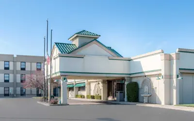 Quality Inn & Suites Monroe