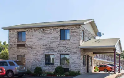 Econo Lodge Elkhart North