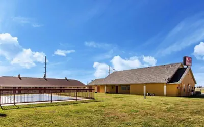 Econo Lodge Pryor