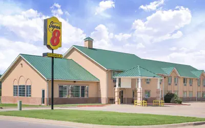 Super 8 by Wyndham Winfield/Quail Ridge Area