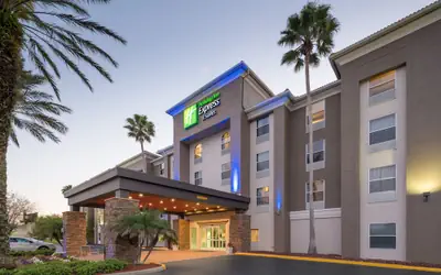 Holiday Inn Express Orlando International Airport by IHG