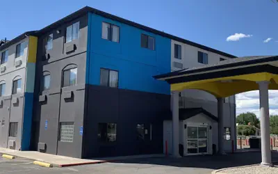 Days Inn by Wyndham Bernalillo