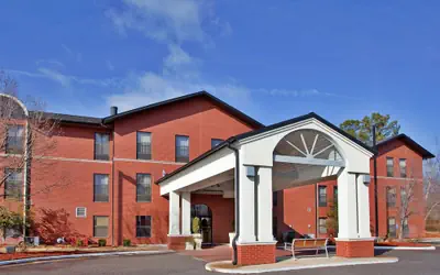 Holiday Inn Express & Suites Batesville by IHG