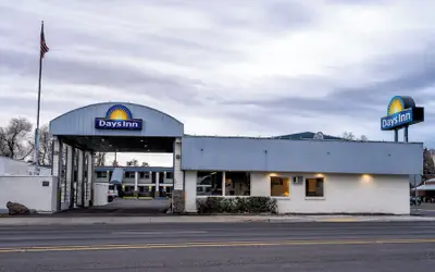 Days Inn by Wyndham Burns