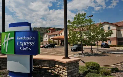 Holiday Inn Express & Suites Denver SW-Littleton by IHG